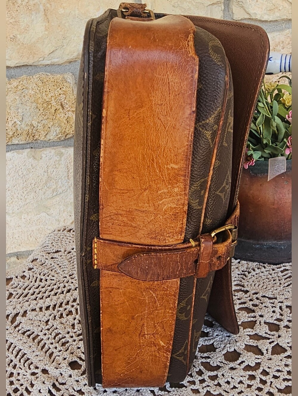 Louis Vuitton Cartouchière shoulder bag - Picture 5 of 16